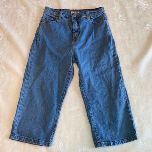 Levi's Perfectly slimming Capri Crop jeans 10P